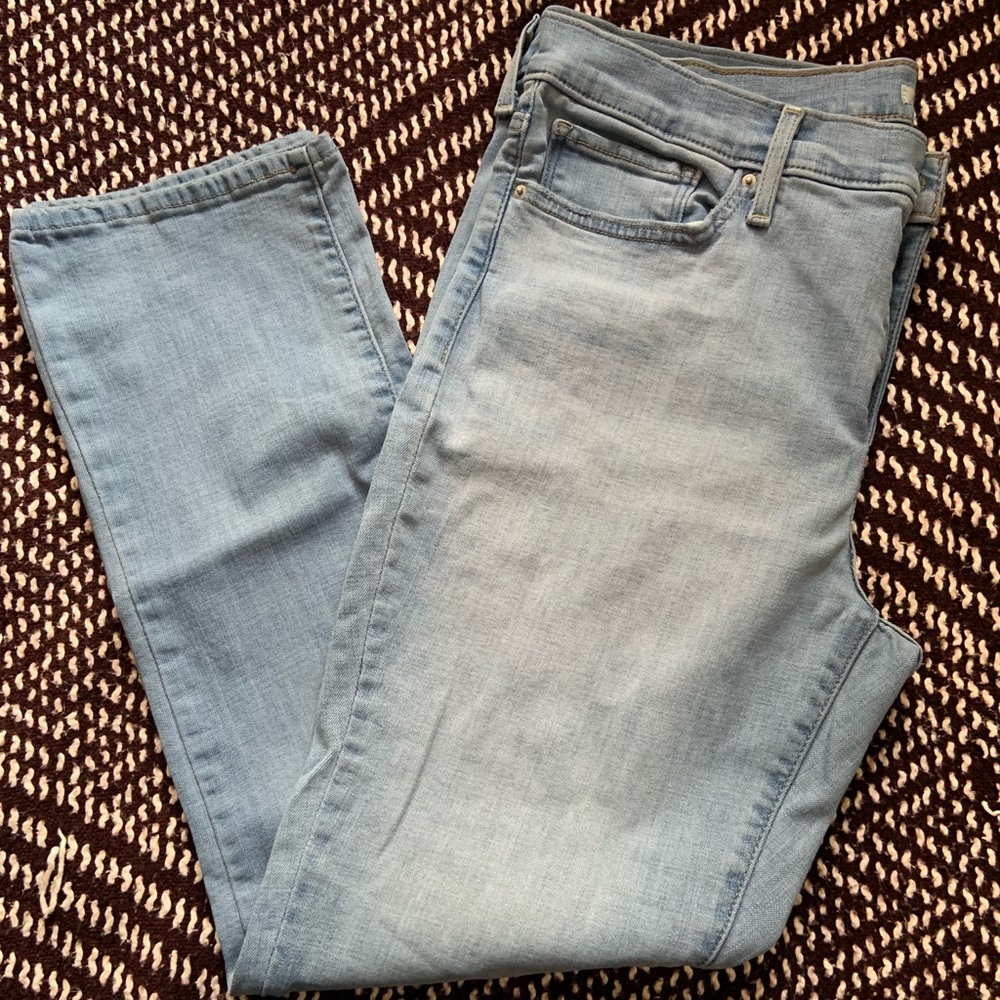 314 Shaping Straight Levi’s Jeans